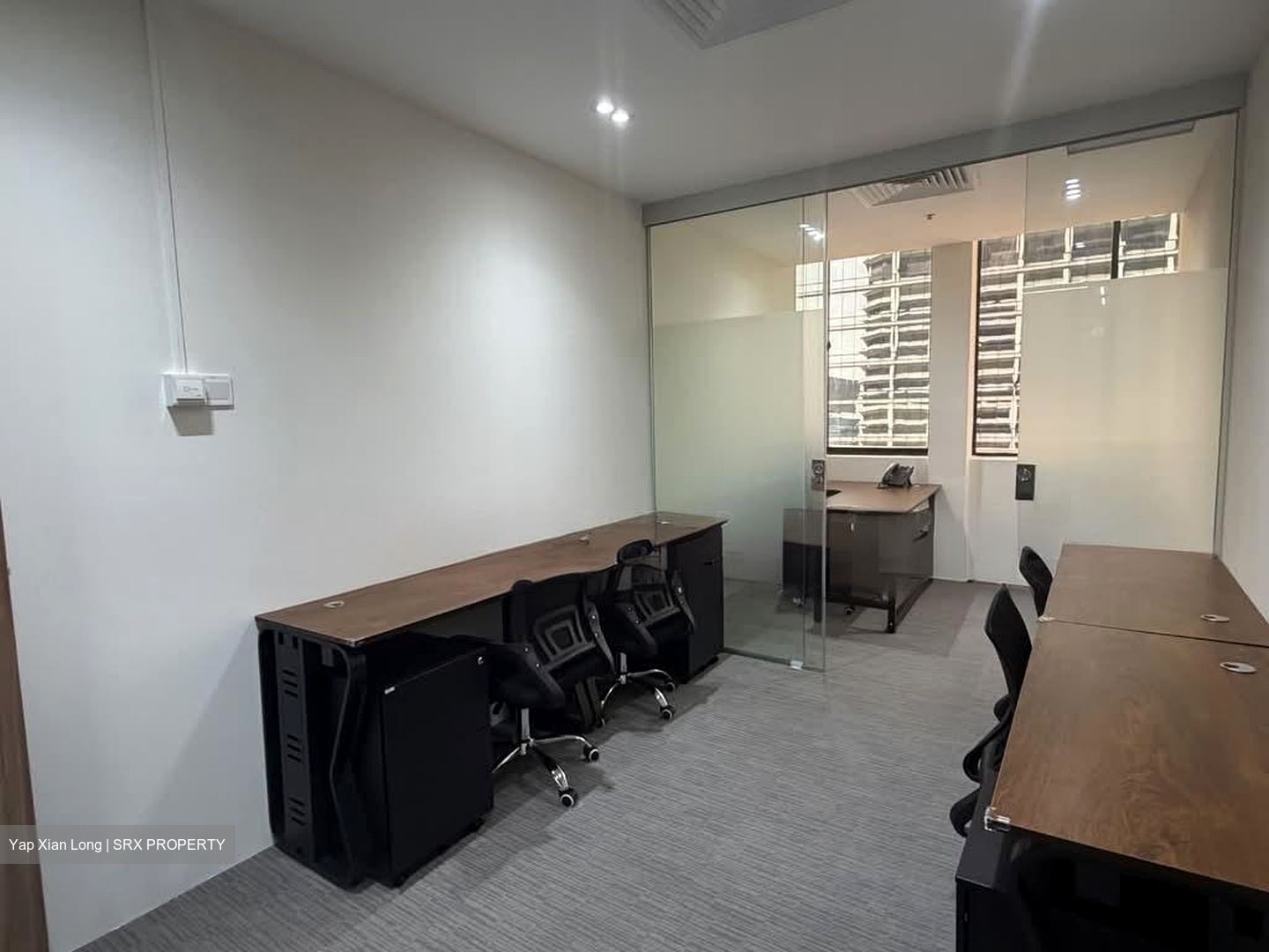 International Plaza (D2), Office #559130391